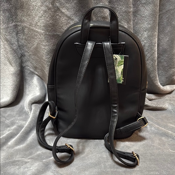 NWT Badgley Mischka vegan leather Black Quilted Backpack main image 7